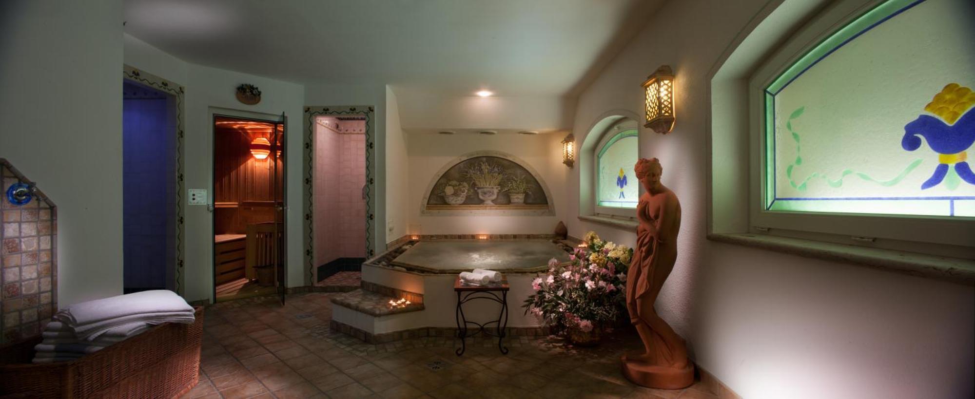 Hotel Miralago Wellness - Adults Only Molveno Exterior foto