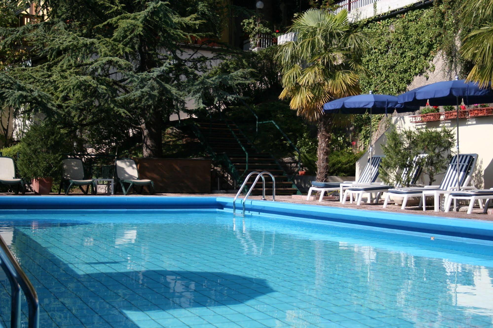 Hotel Miralago Wellness - Adults Only Molveno Exterior foto